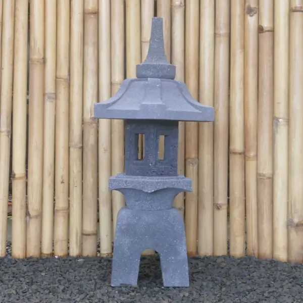 Product image 1 of the product “Japanese style Garden Lantern, made from Andesit Stone. Multipart. 80 cm Height, Roof is 40 cm width. ”